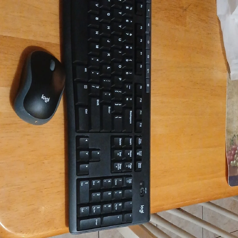 Logitech Black Wireless Keyboard and Mouse Set